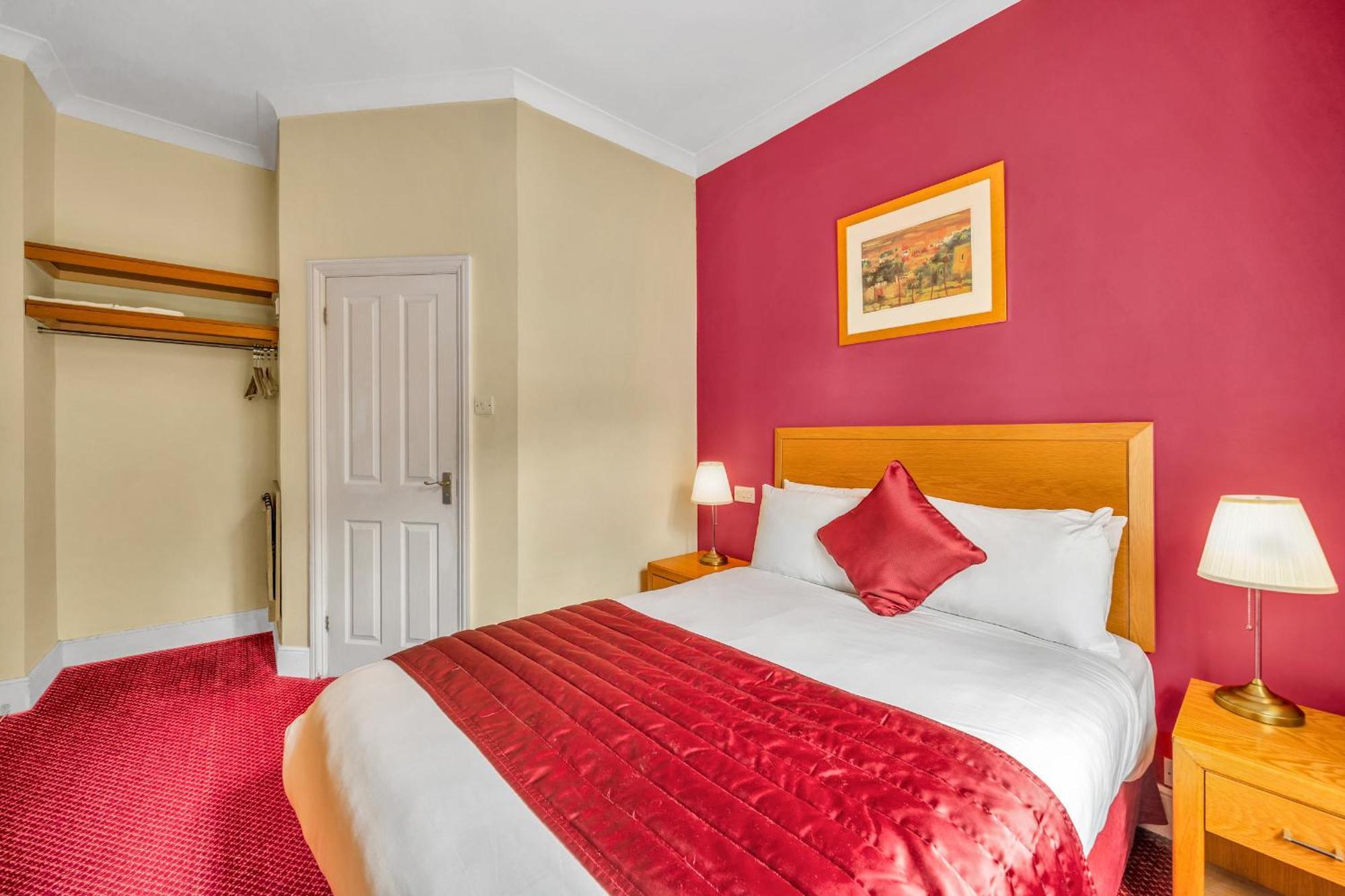 Dial House Hotel Crowthorne Eksteriør bilde