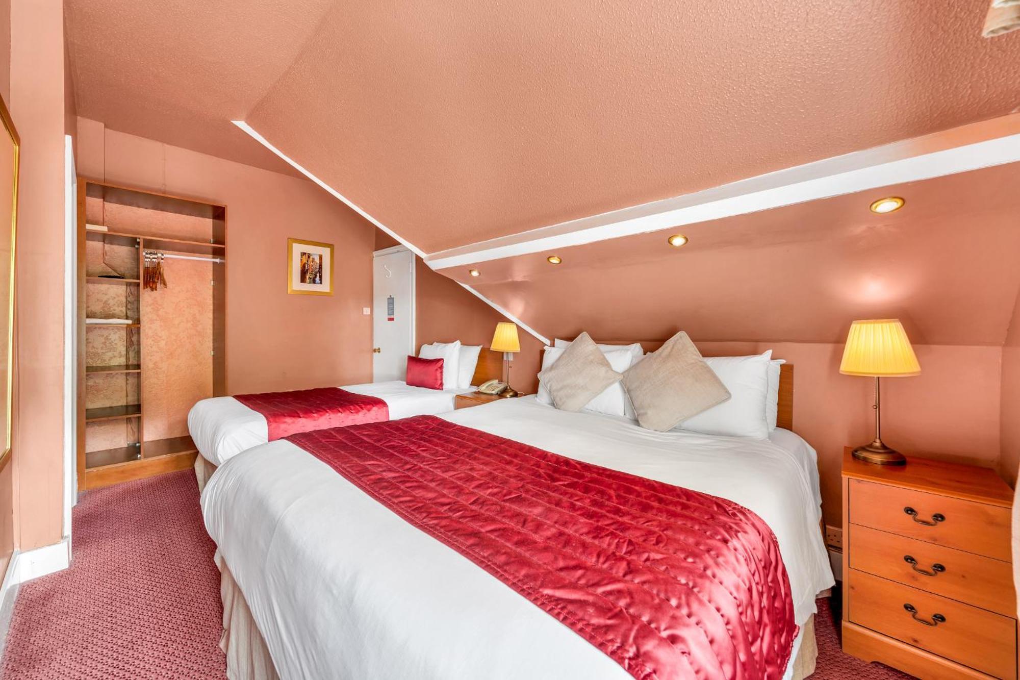 Dial House Hotel Crowthorne Eksteriør bilde