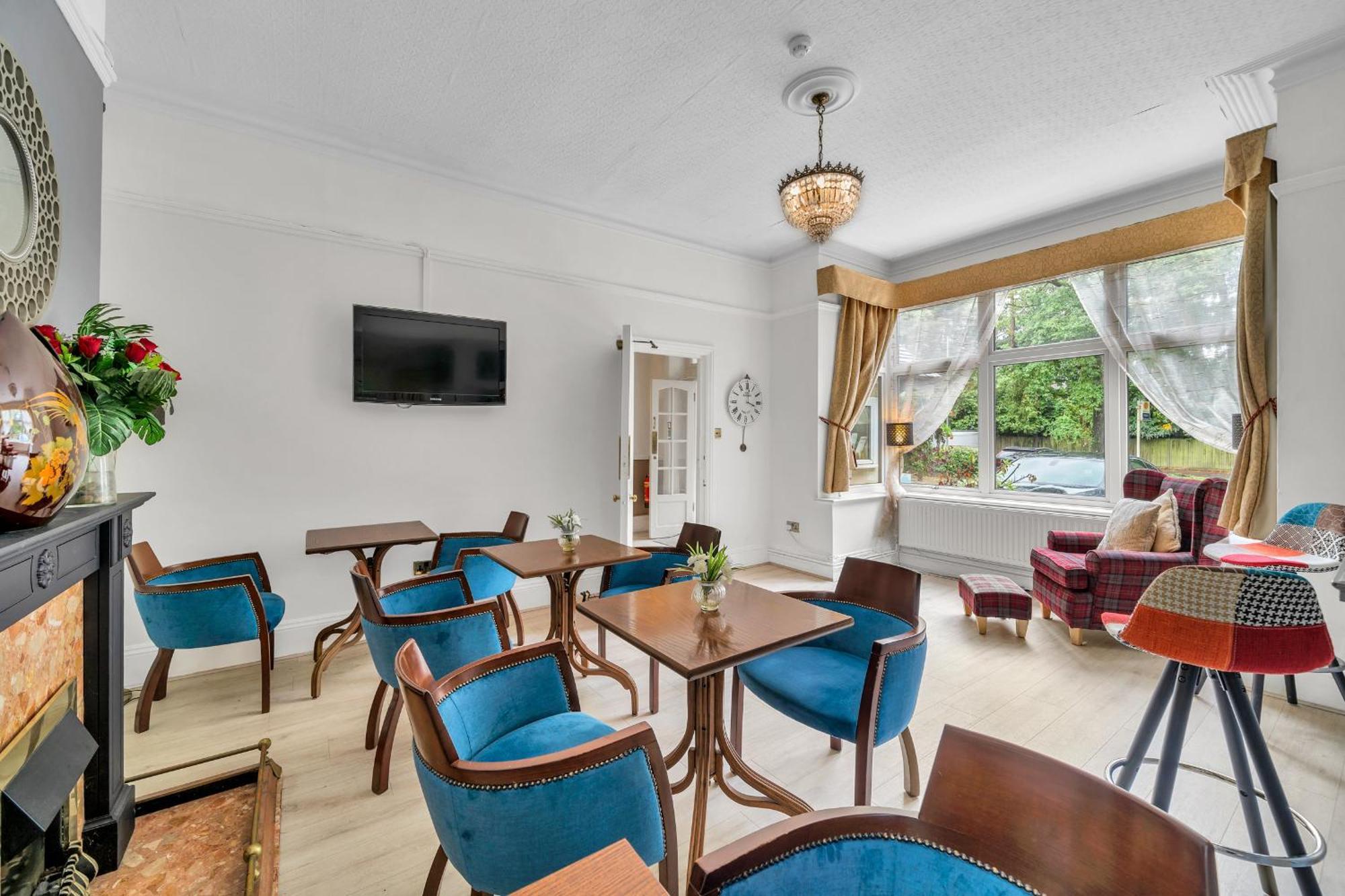 Dial House Hotel Crowthorne Eksteriør bilde
