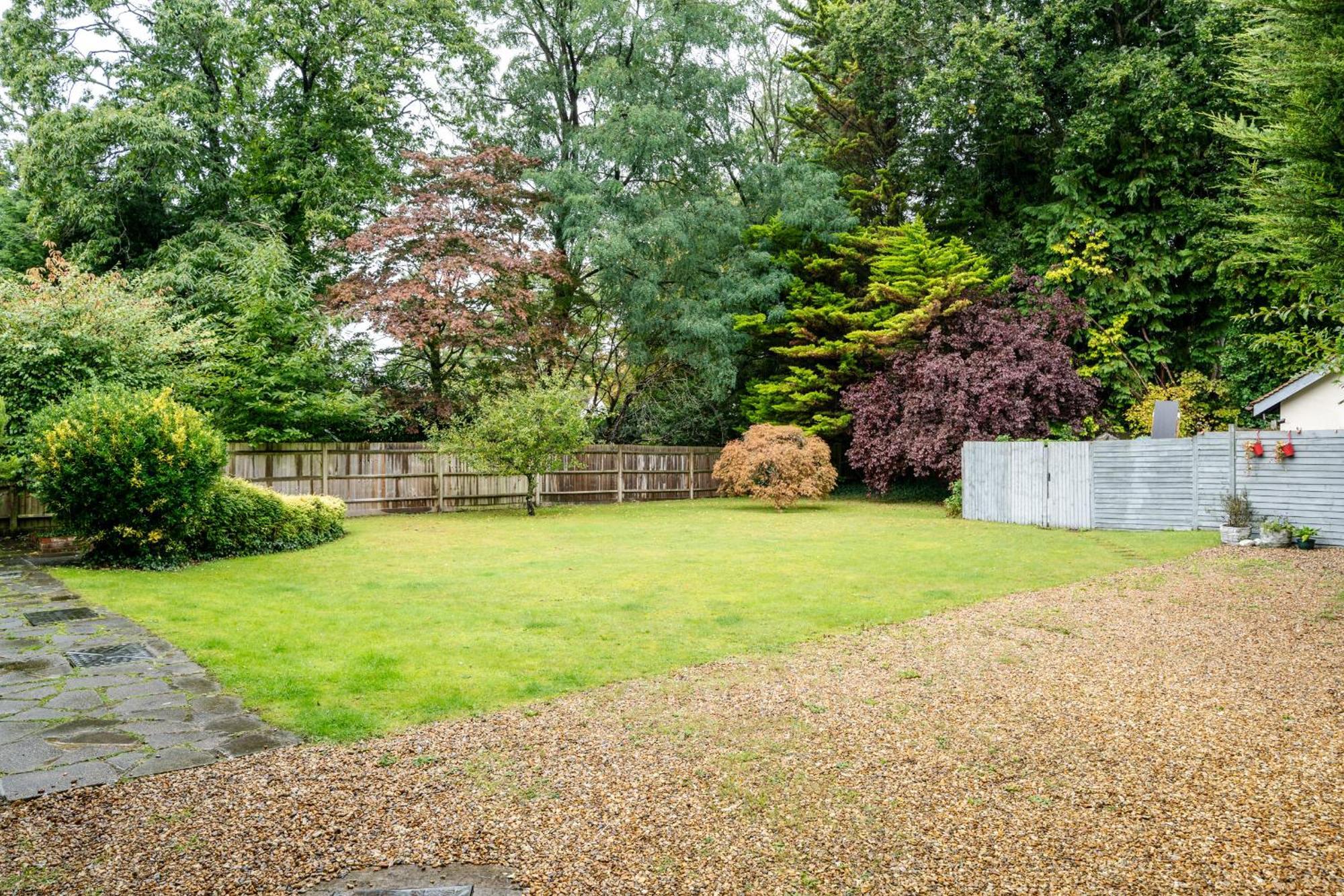 Dial House Hotel Crowthorne Eksteriør bilde
